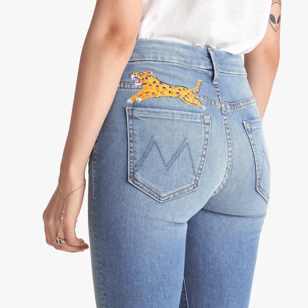 Mother Denim HW Looker Ankle Fray 25 Shoot to Thrill Leopard
